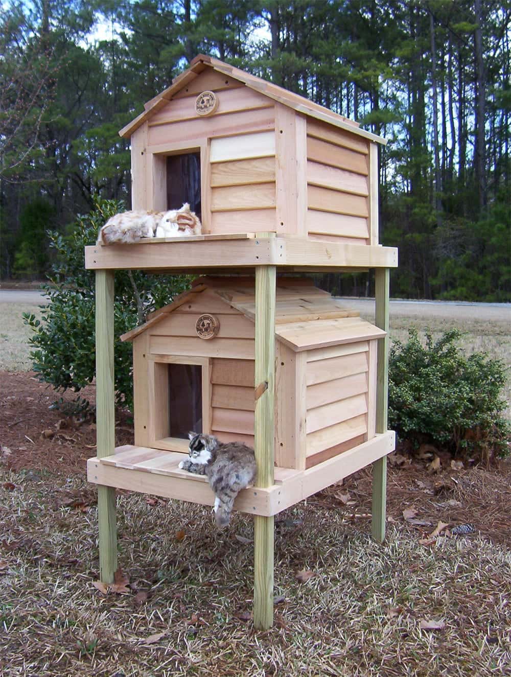 20” Townhouse Cat House