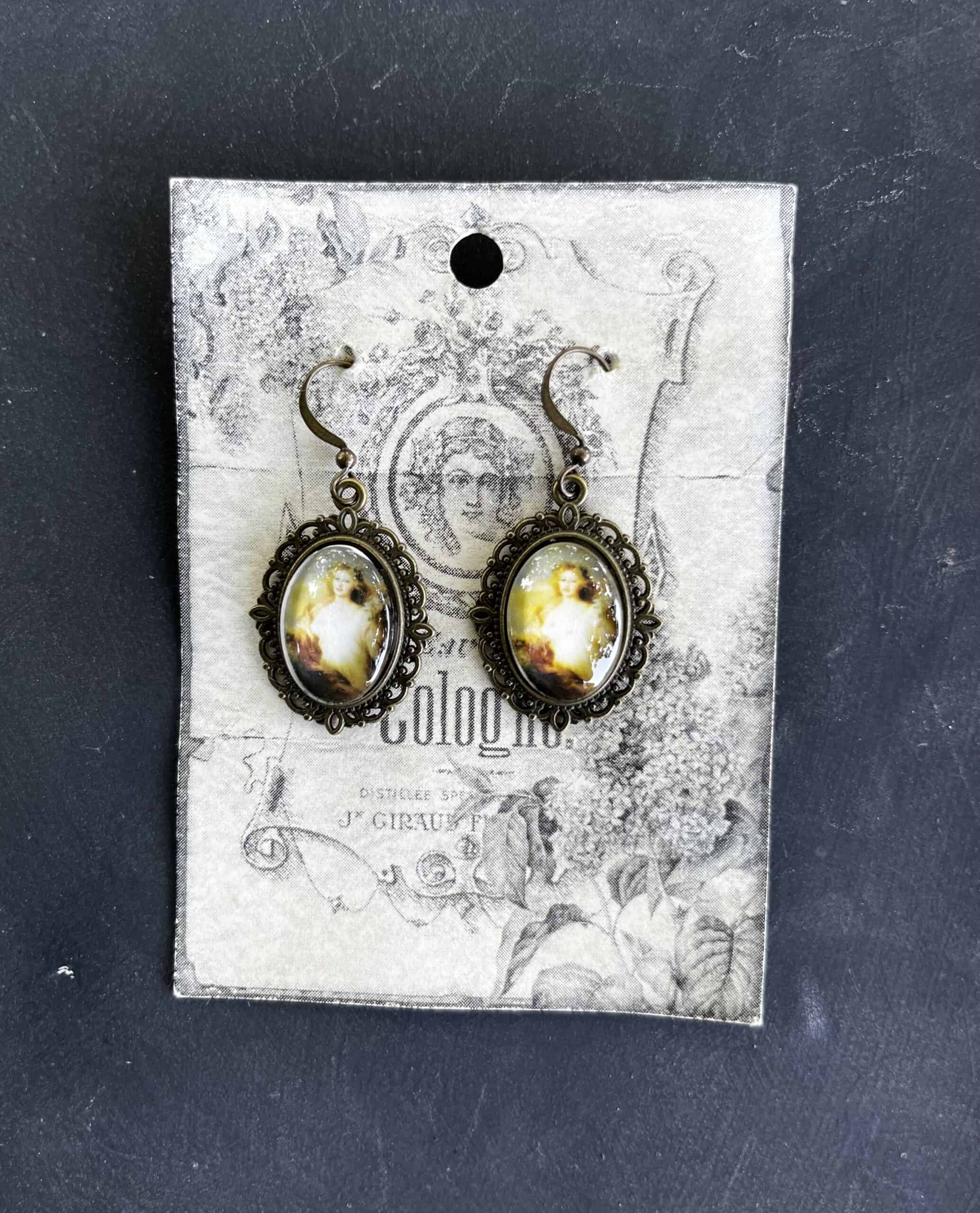 Young Victorian Lady Earrings