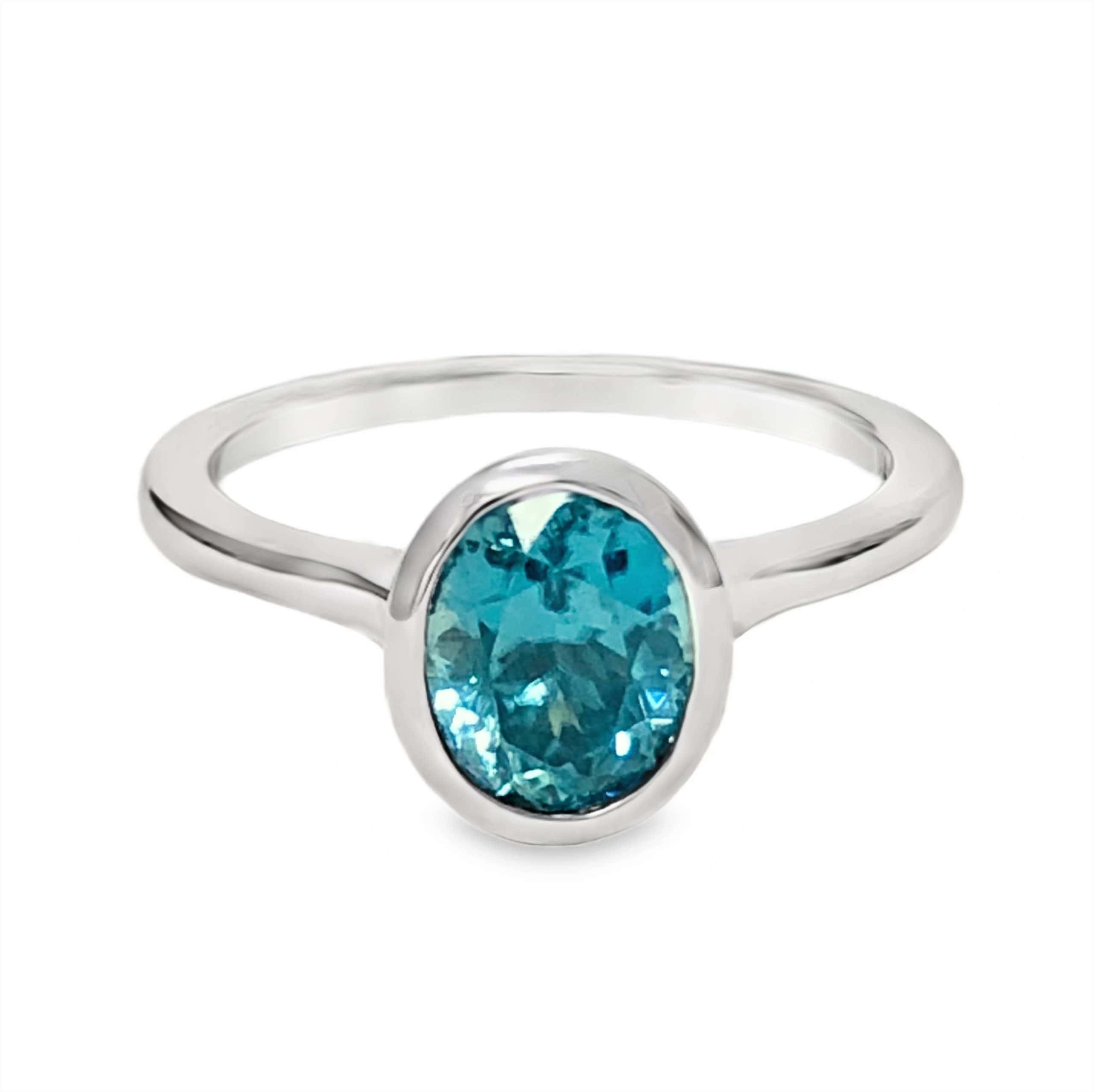 WHITE GOLD BLUE ZIRCON RING