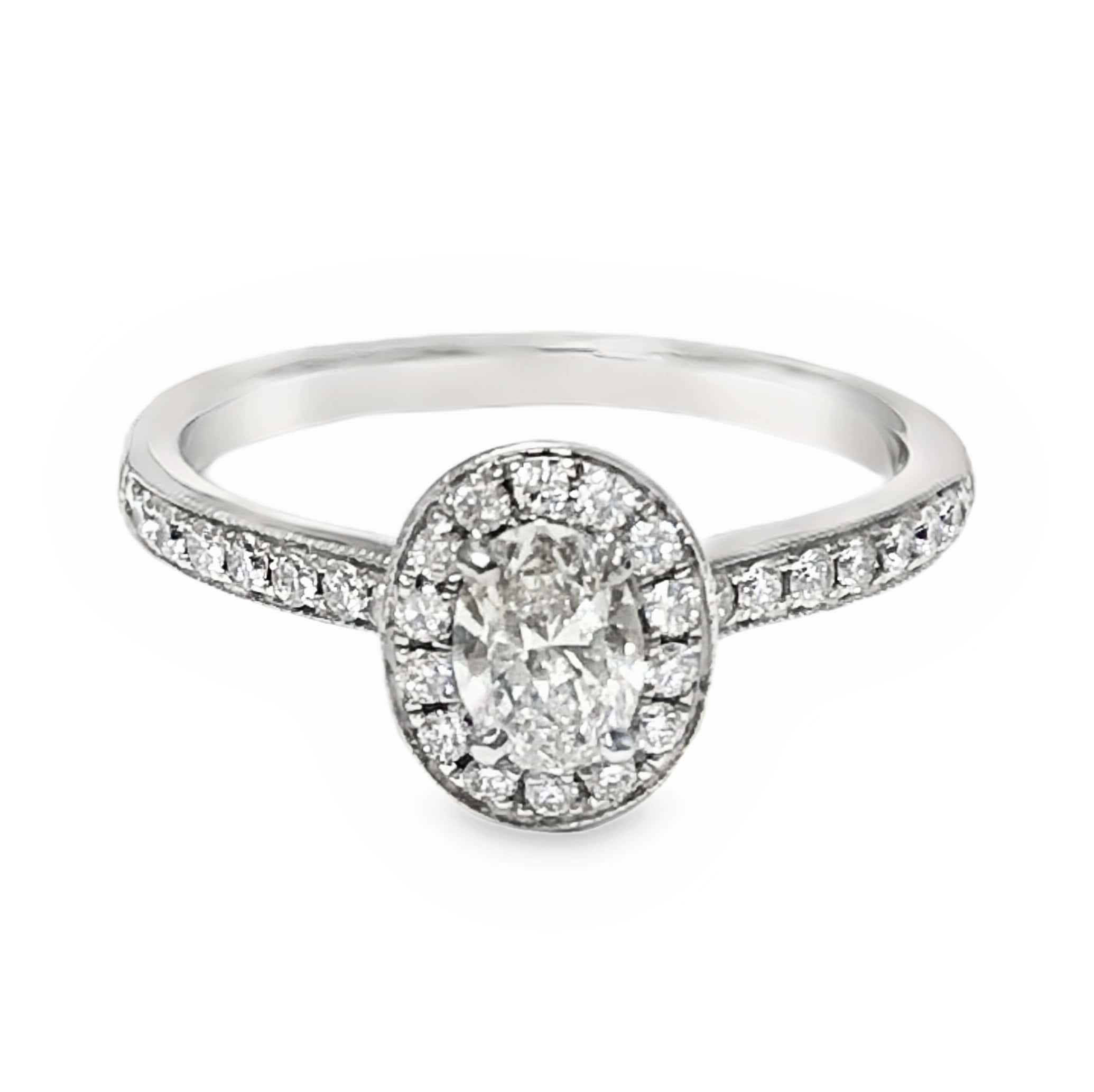14K WHITE GOLD DIAMOND ENGAGEMENT STYLE HALO RING