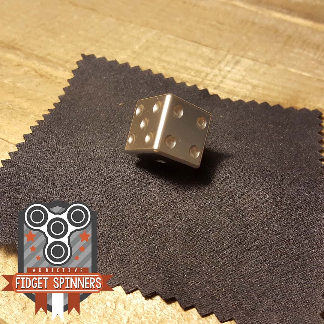 EDC Precision Stainless Steel Die (Dice) - thumbnail 4