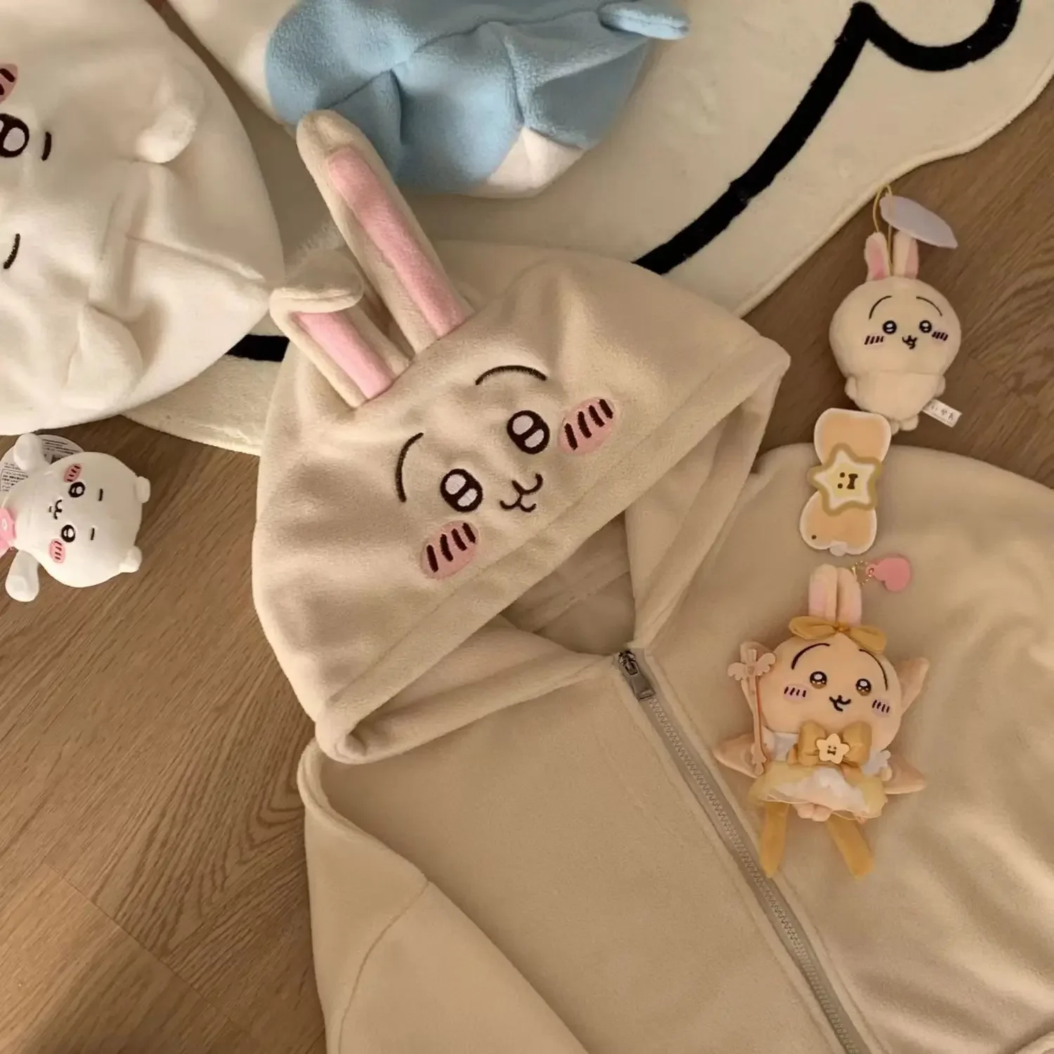 Chiikawa Hachiware Loose Hooded Sweatshirt - thumbnail 5