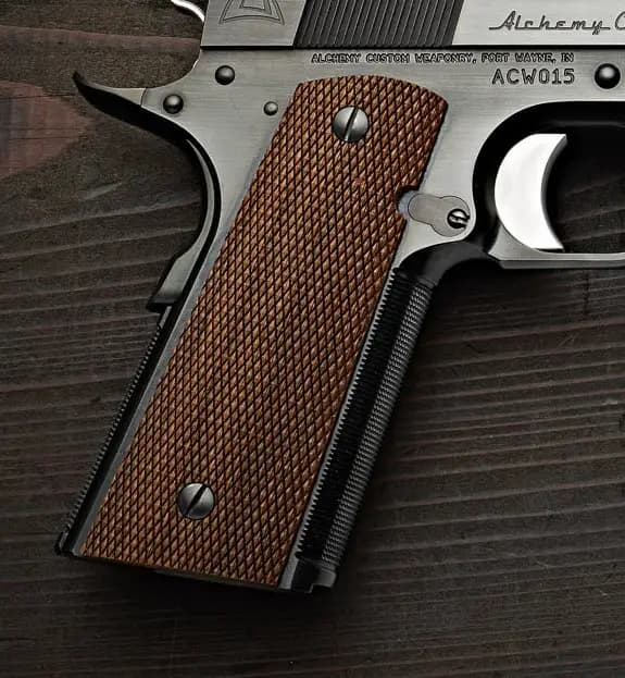 Standard Walnut Checkered Grips