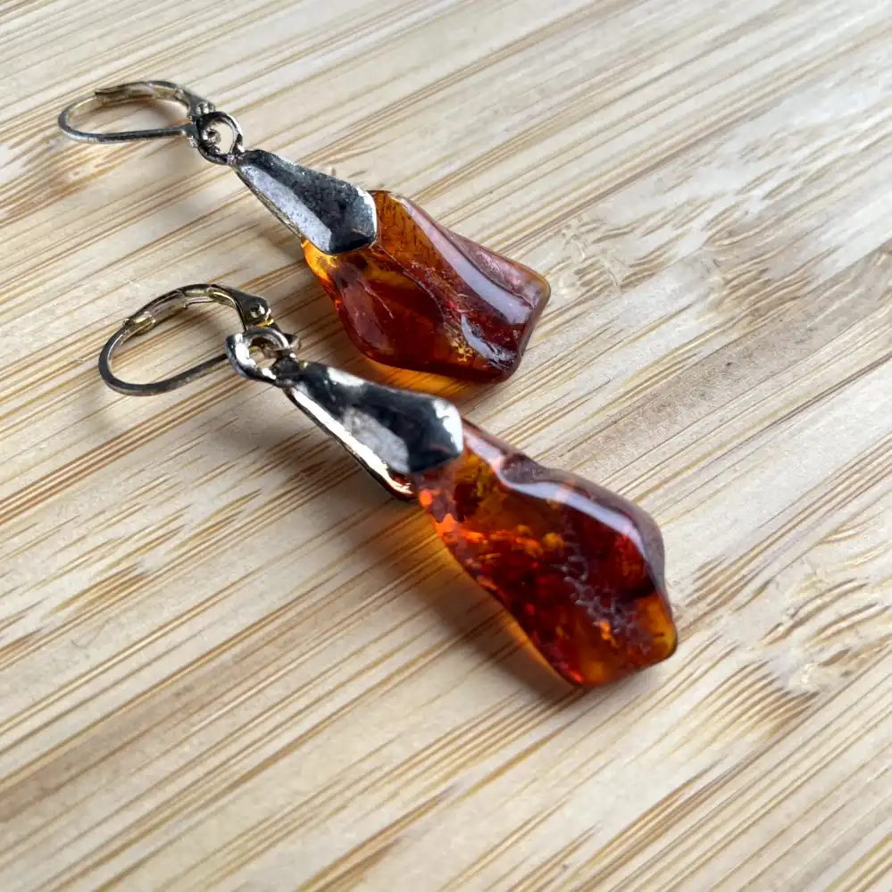 Amber Earrings – Crimson Flames