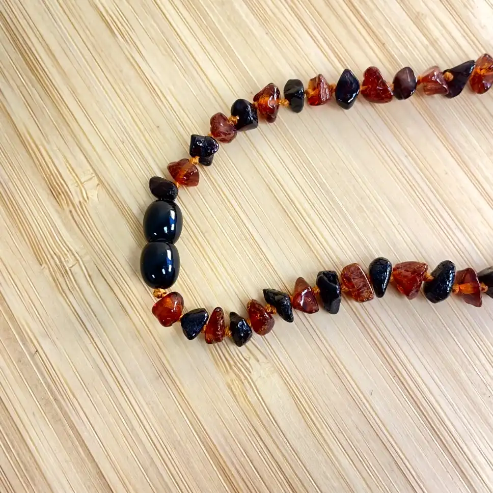 Amber Teething Necklace – Obsidian Drift - thumbnail 4