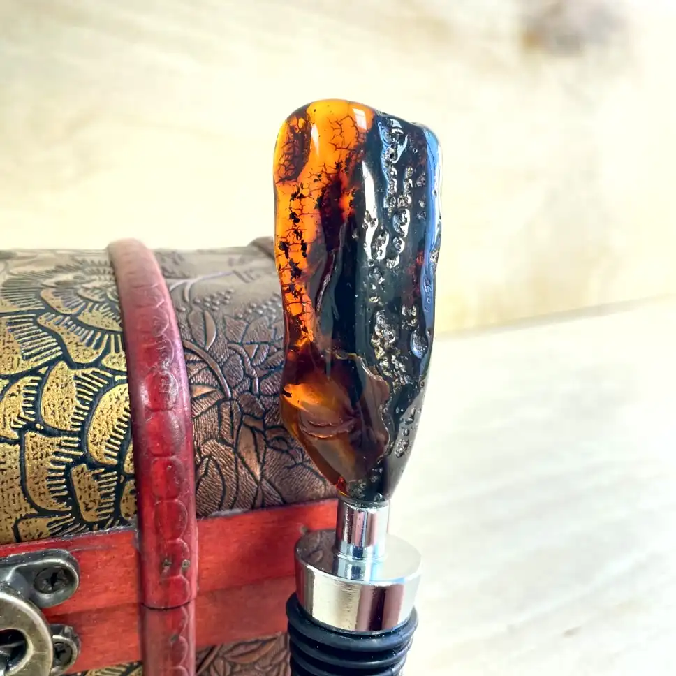 Amber Bottle Stopper – Midnight Ember - thumbnail 4
