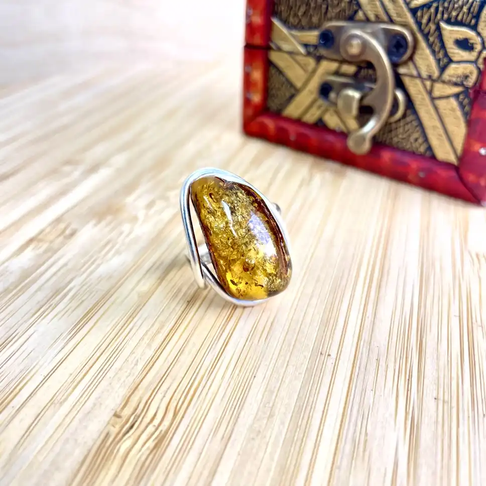 Silver-Plated Amber Ring – Forest Whisper