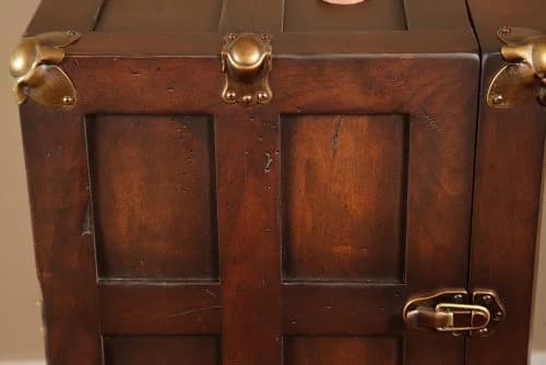 Vintage Style Steamer Trunks - thumbnail 10