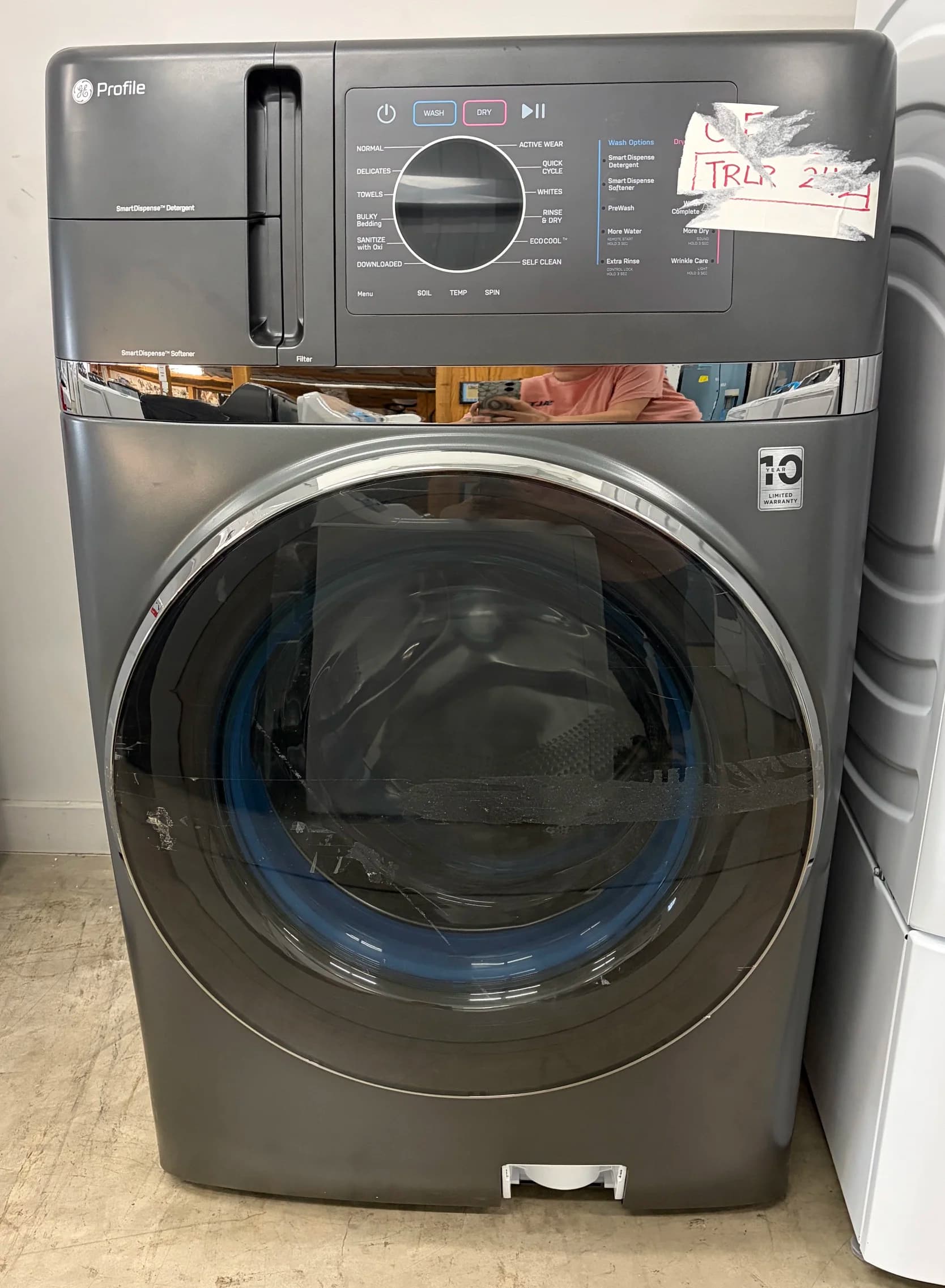 *Scratch & Dent* NEW GE Profile Smart Washer / Dryer Combo PFQ97HSPV0DS, Carbon Graphite – Warranty