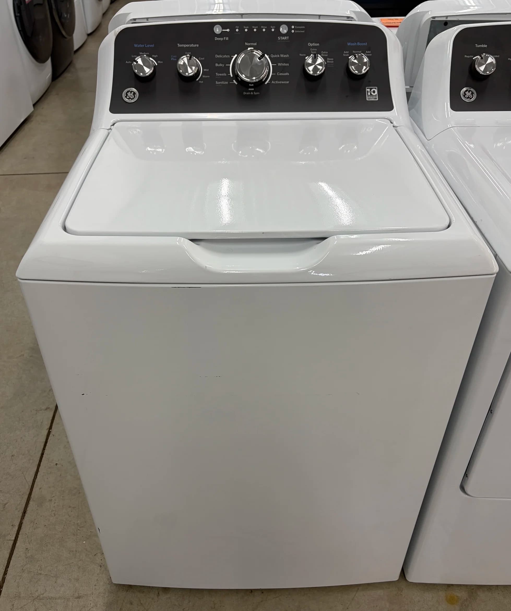 *Scratch & Dent* NEW GE Top Load Washer GTW485ASW0WB, White – 1 Yr. Warranty