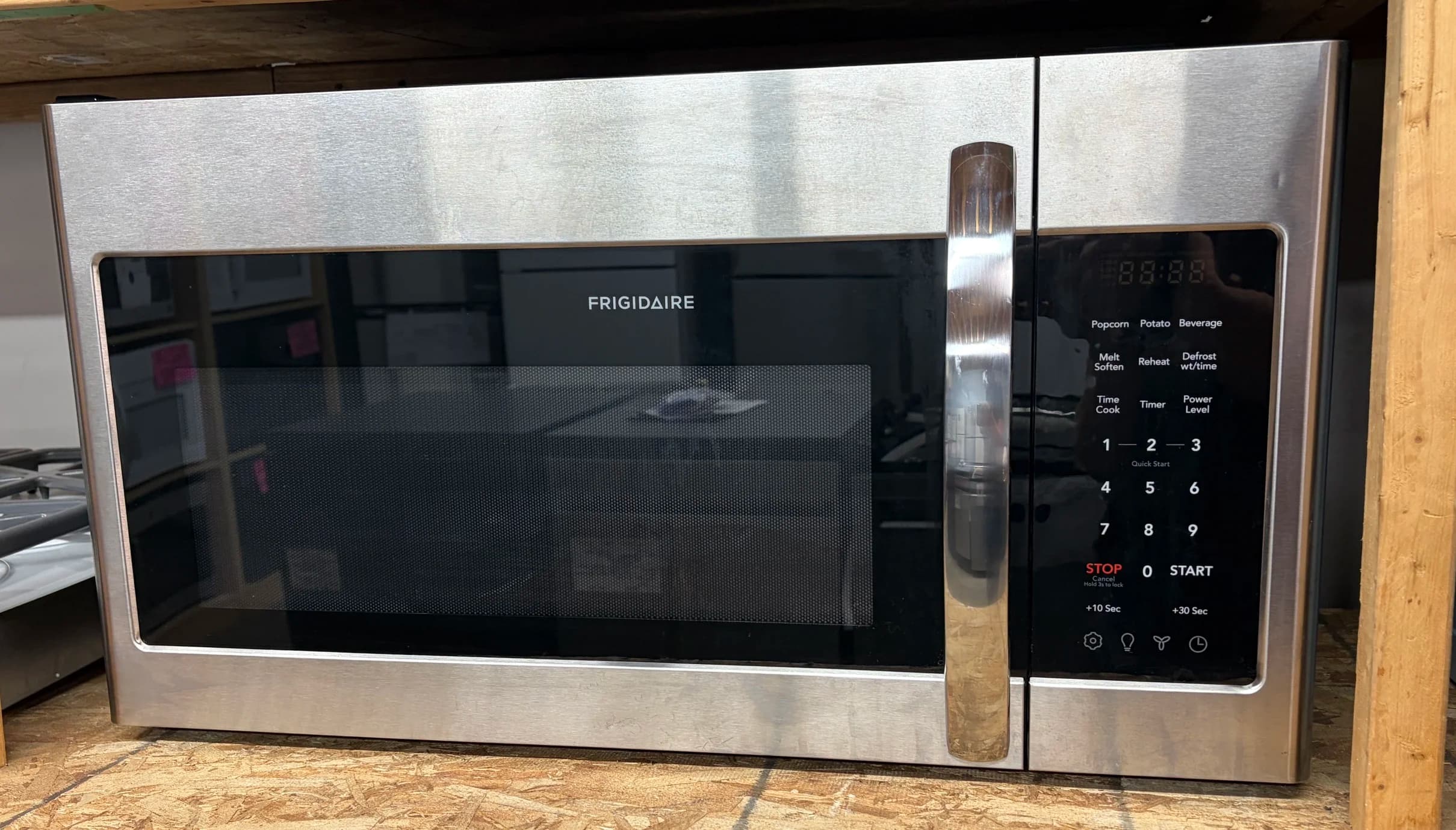 Frigidaire 1.8 Cu Ft. Over-The-Range Microwave FFMV1846VSA, Stainless – Warranty