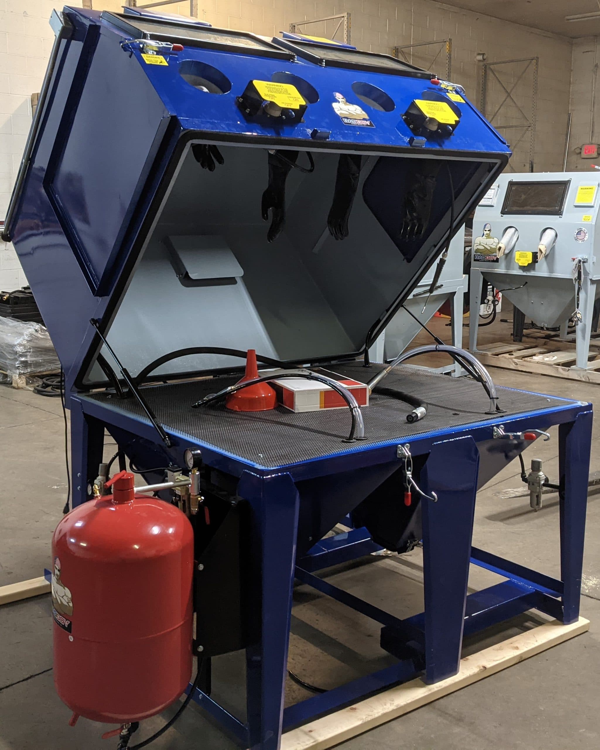 SANDBLASTING CABINET BB5990-48LED-BVR-PR - thumbnail 2
