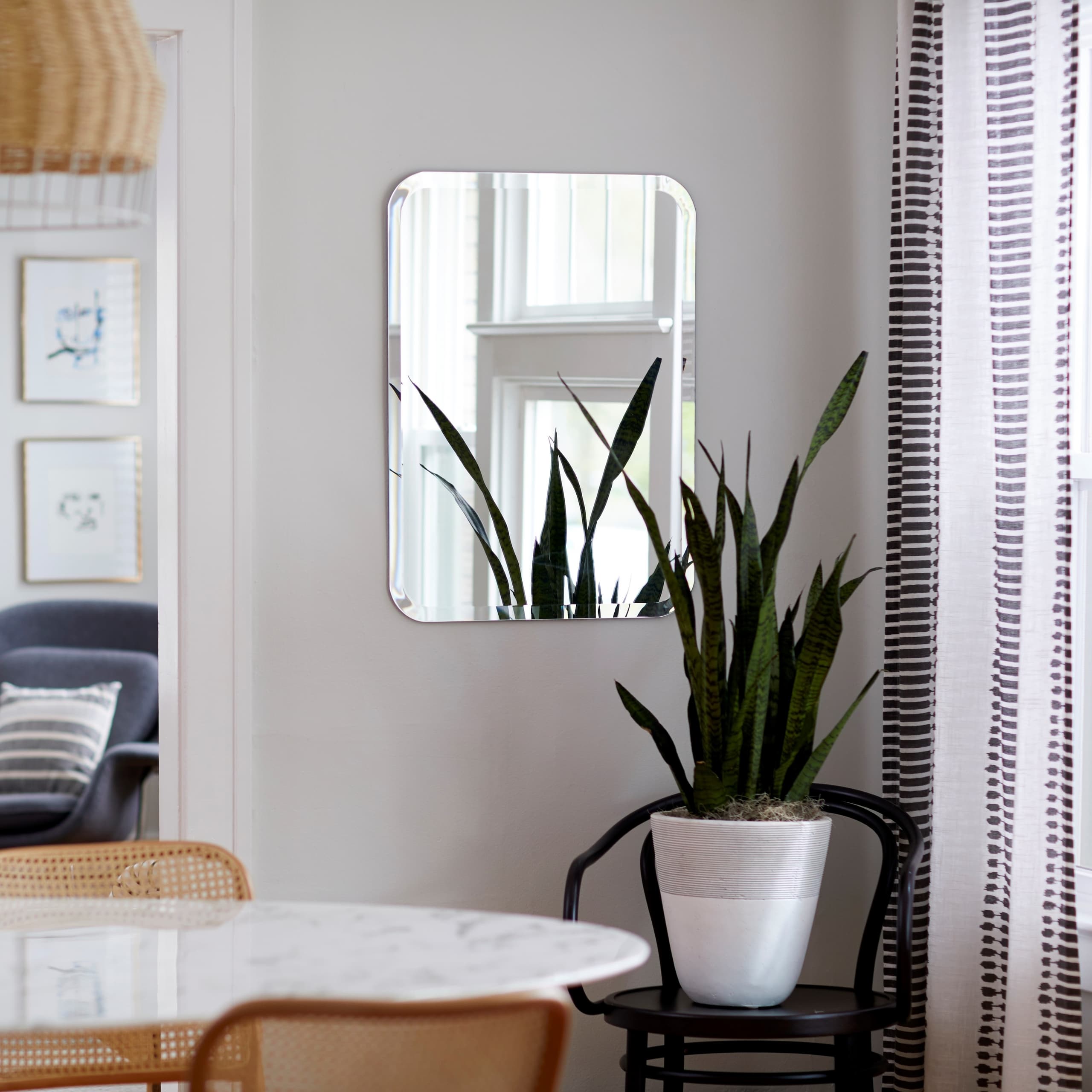Frameless Beveled Rounded Rectangle Mirror - thumbnail 2