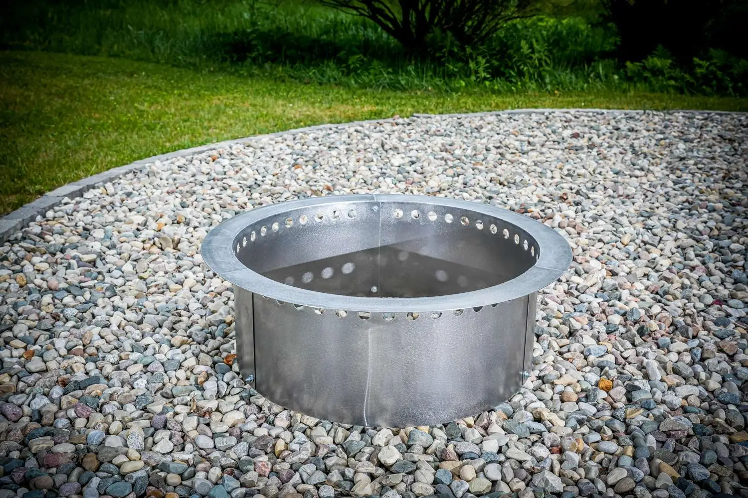 Innovative Smokeless Fire Ring Insert with 3-inch Lip - thumbnail 9