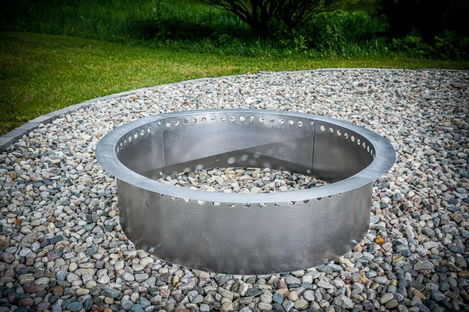 Innovative Smokeless Fire Ring Insert with 3-inch Lip - thumbnail 8