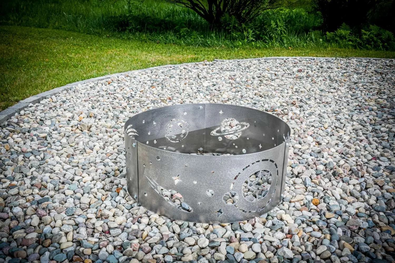 Stellar Spaces: Space & Planet Backyard Fire Pit - thumbnail 3