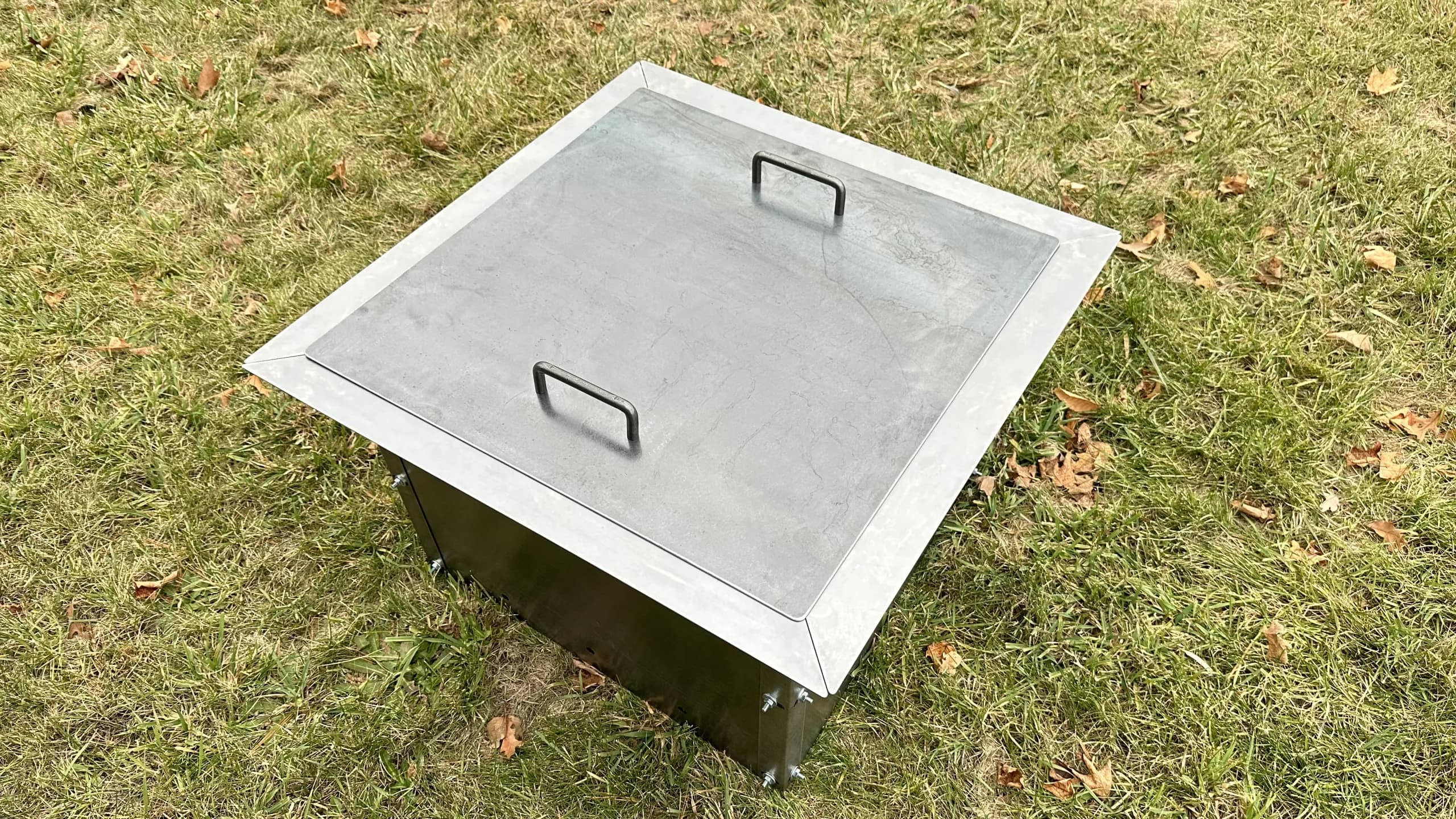 Corten Steel Square Fire Pit Lid - thumbnail 4