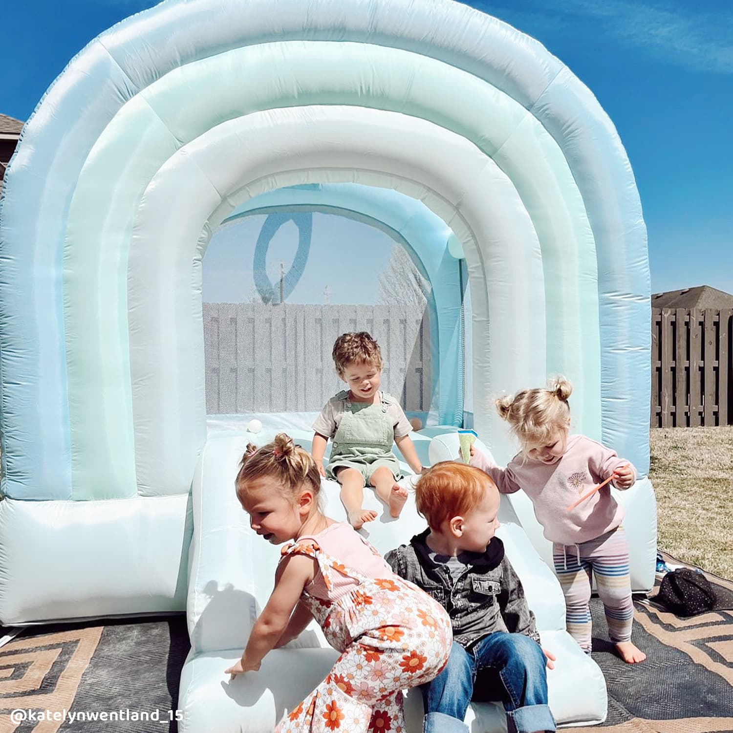 DayDreamer Mist Bounce House - thumbnail 5