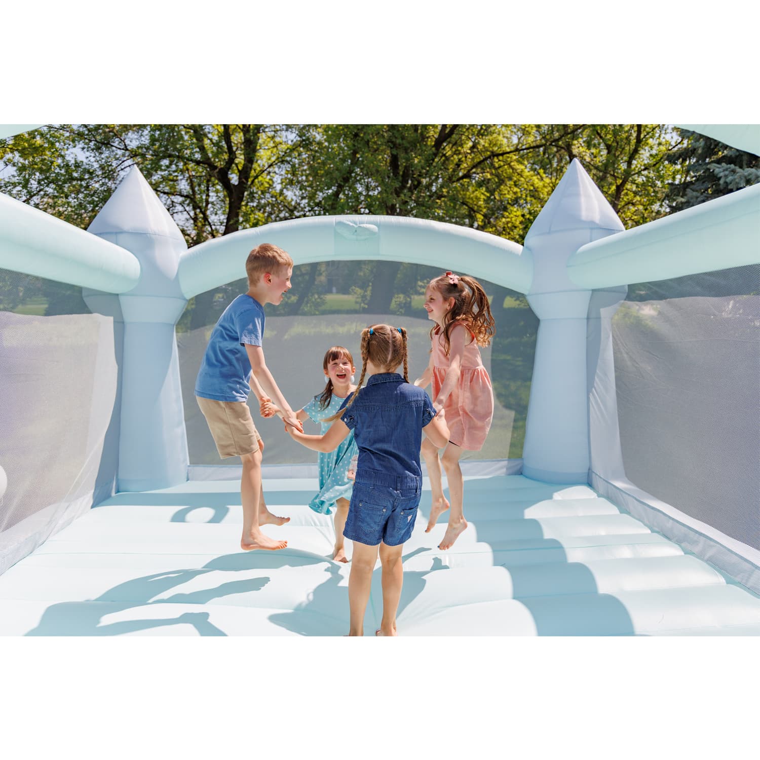 Party Castle DayDreamer Mist Bounce House - thumbnail 6