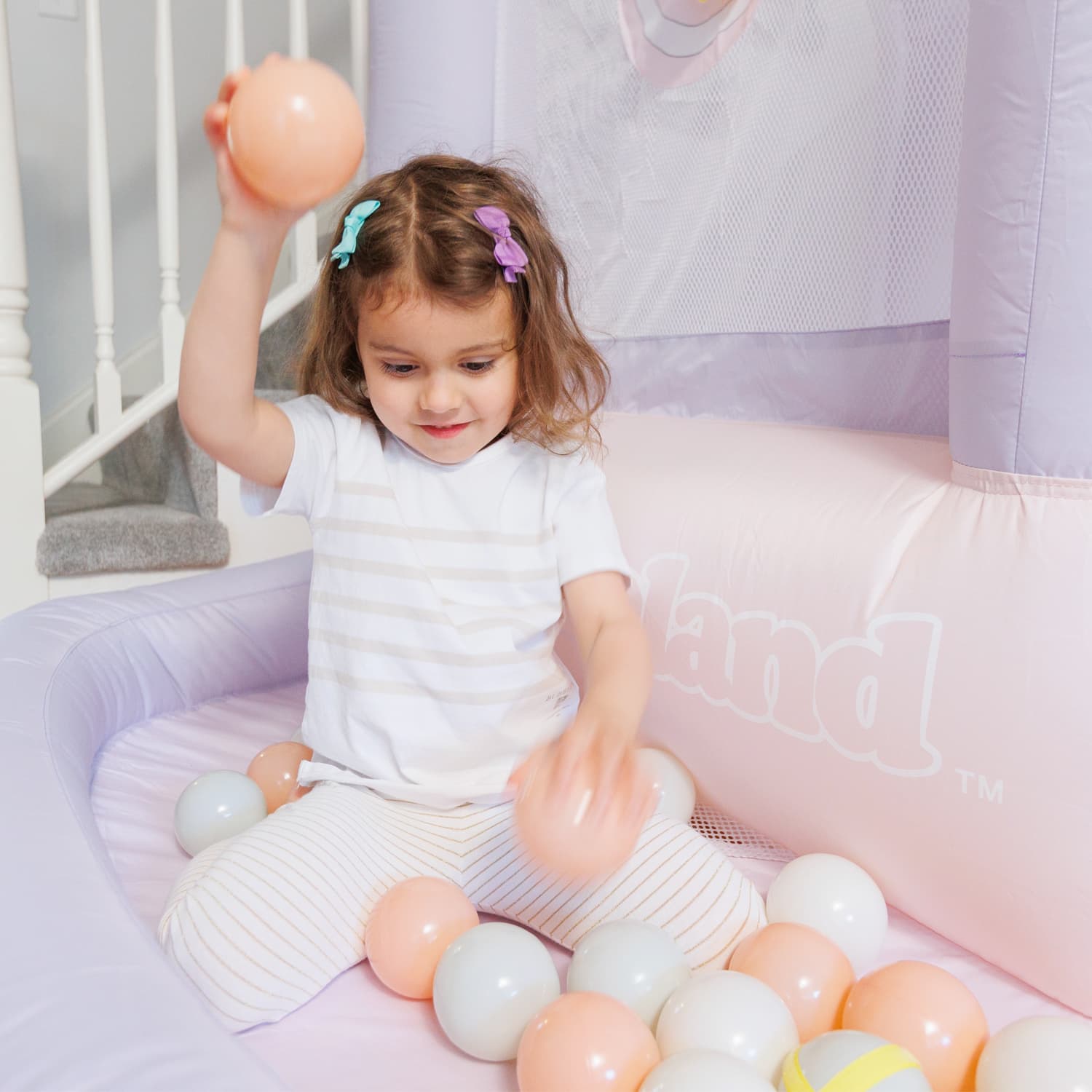 Inflatable Mini Bouncer Cotton Candy with ball pit - thumbnail 5