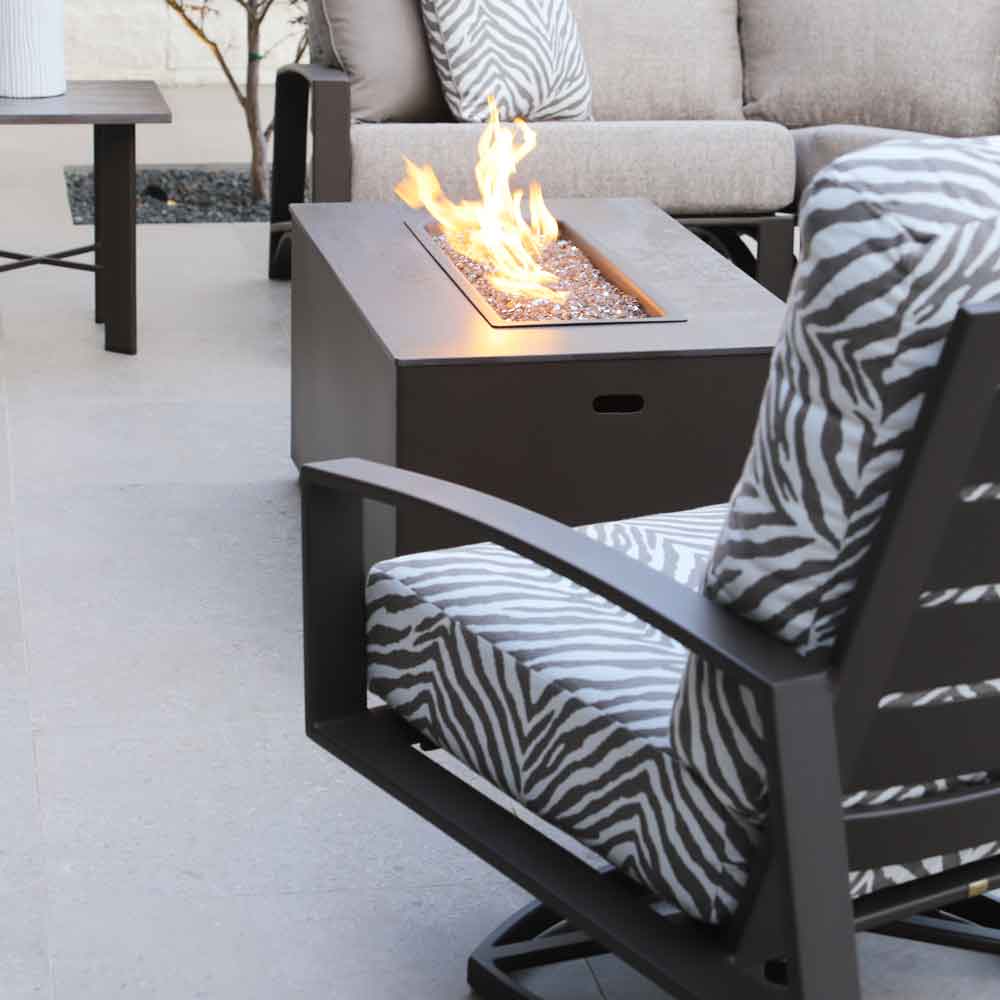 Arc Club Chair - thumbnail 3
