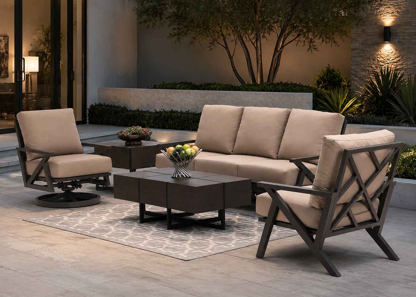 Cabrillo Cushioned Loveseat - thumbnail 2
