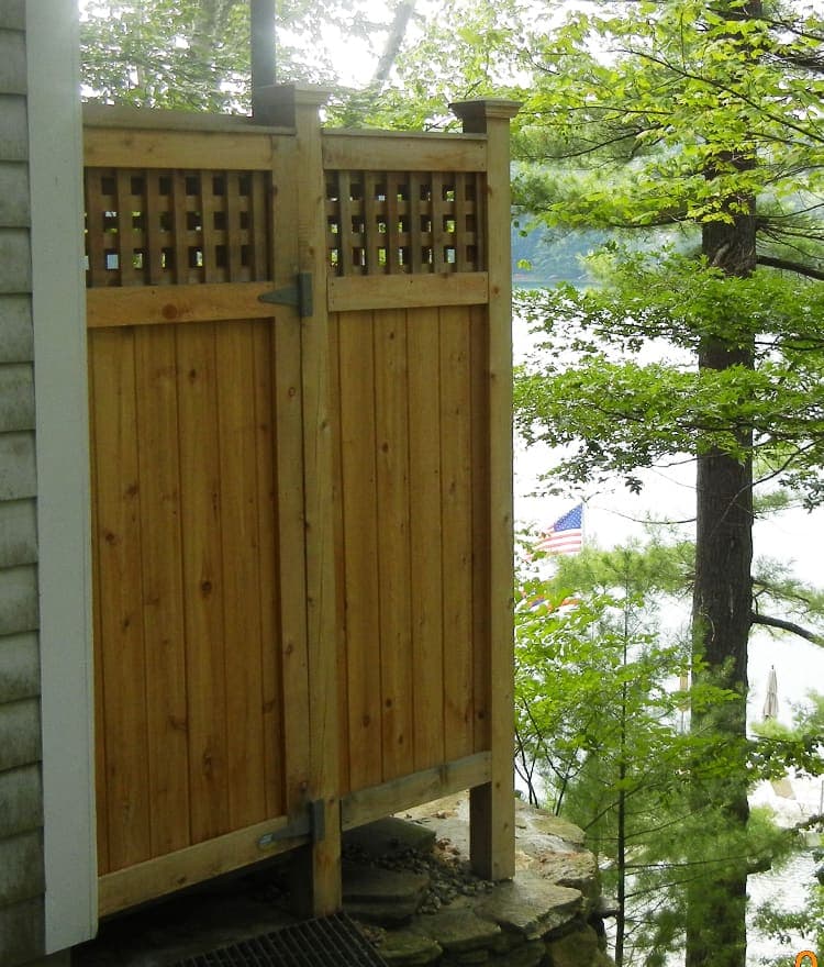 Cedar Outdoor Shower | Deluxe House Mount - thumbnail 6