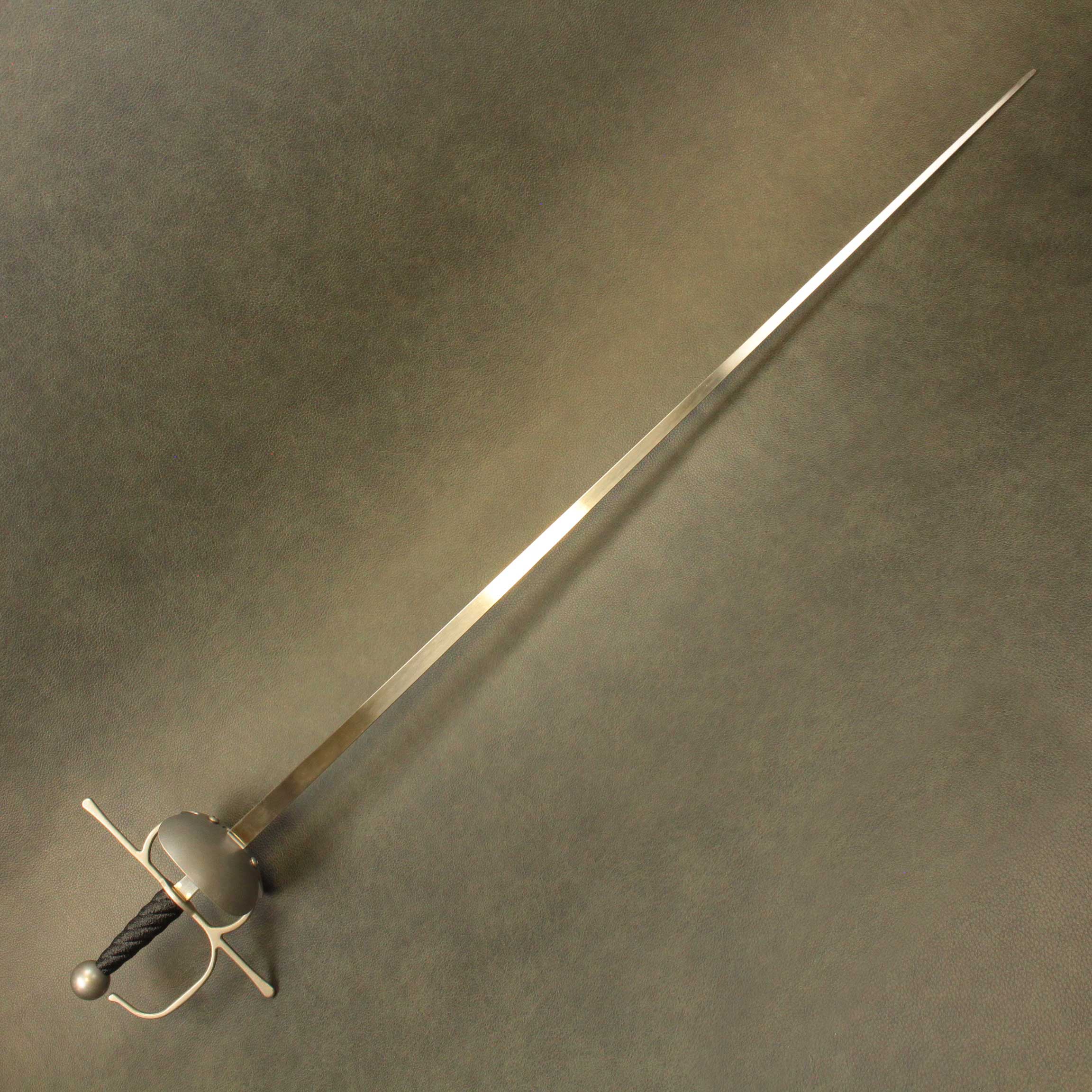 Simple Clamshell Rapier - thumbnail 2