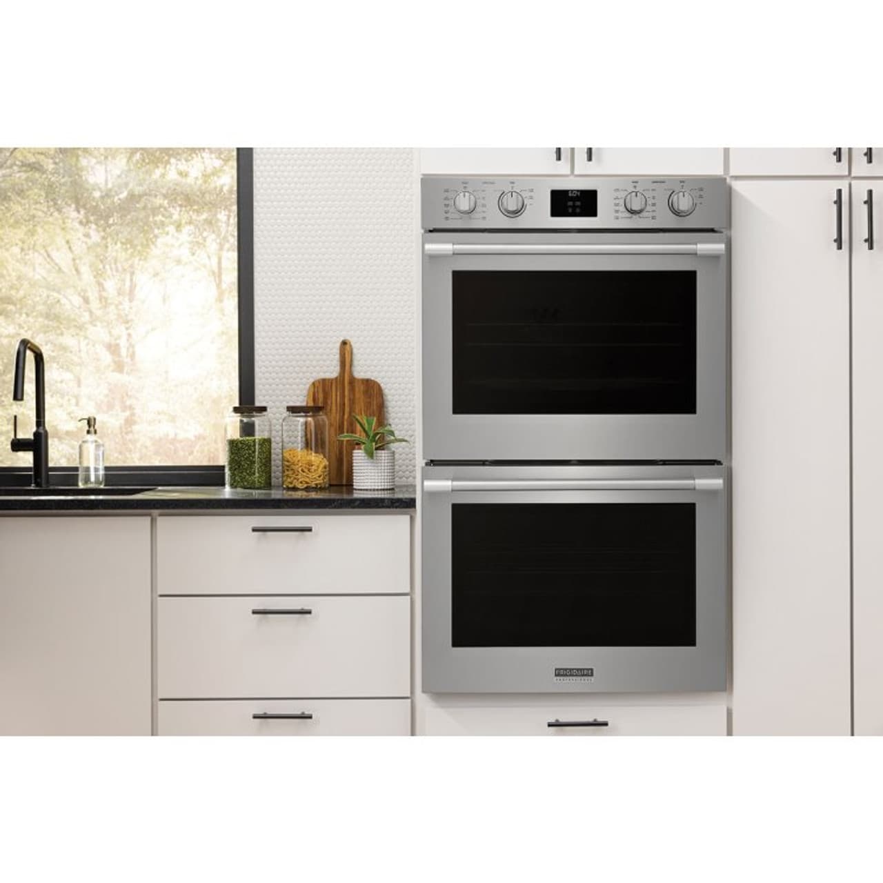 Frigidaire Professional 30″ Double Wall Oven with Total Convection – Smudge Proof Stainless Steel