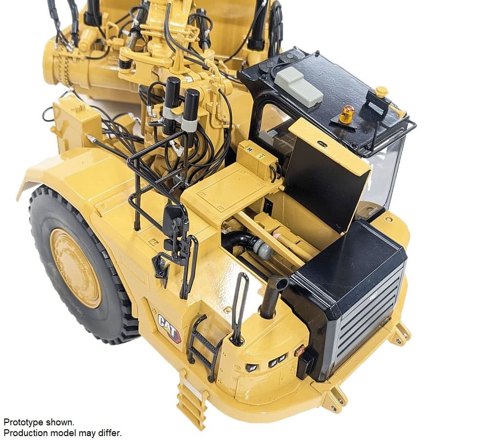 1:24 Cat® 651 Wheel-Tractor Scraper – Die-Cast - thumbnail 4