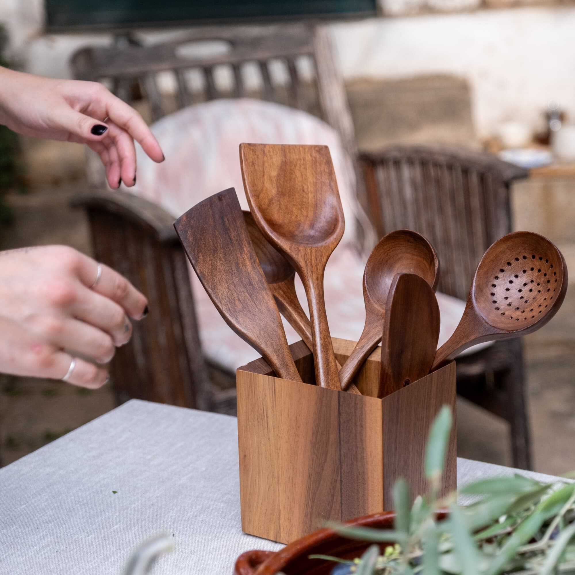 Wooden Kitchen Utensils Holder - thumbnail 7