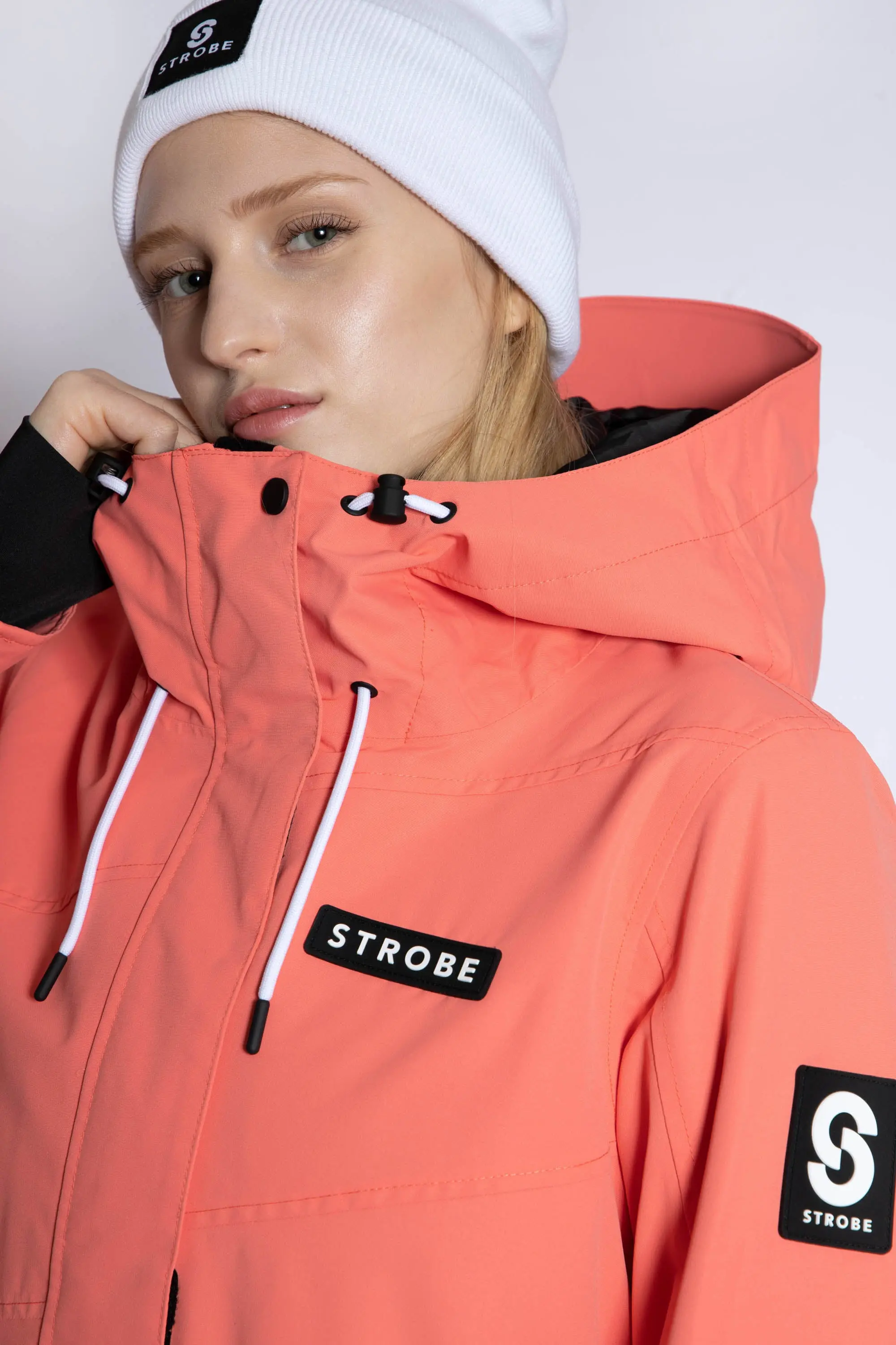 Renewed – Aura Ski Jacket Coral – Extra Large – Women’s