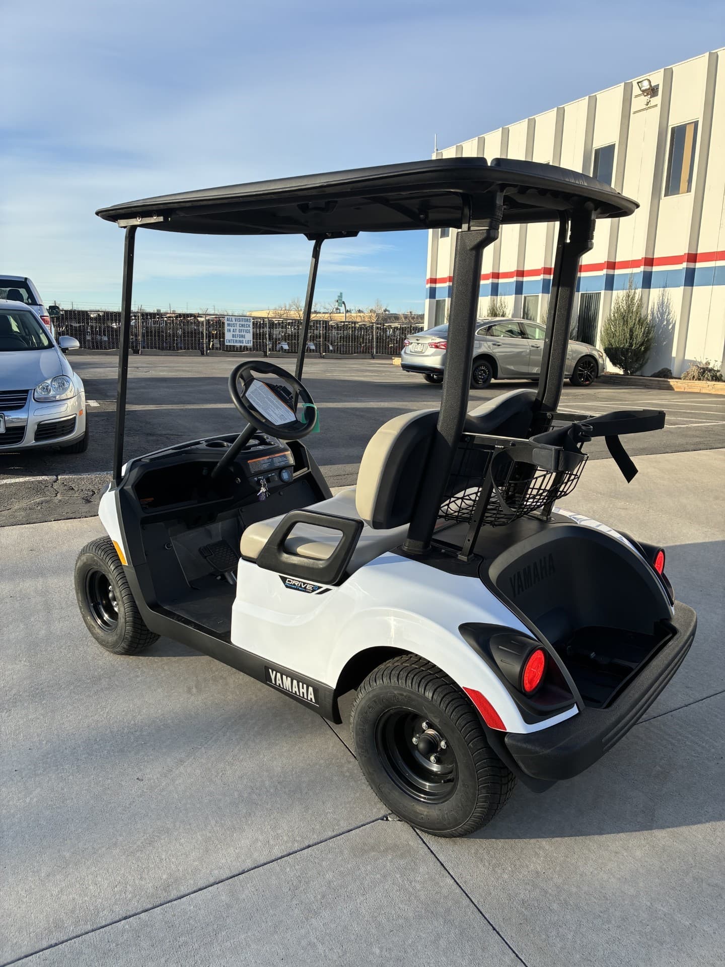 2023 Yamaha PTV Lithium-Ion White - thumbnail 3
