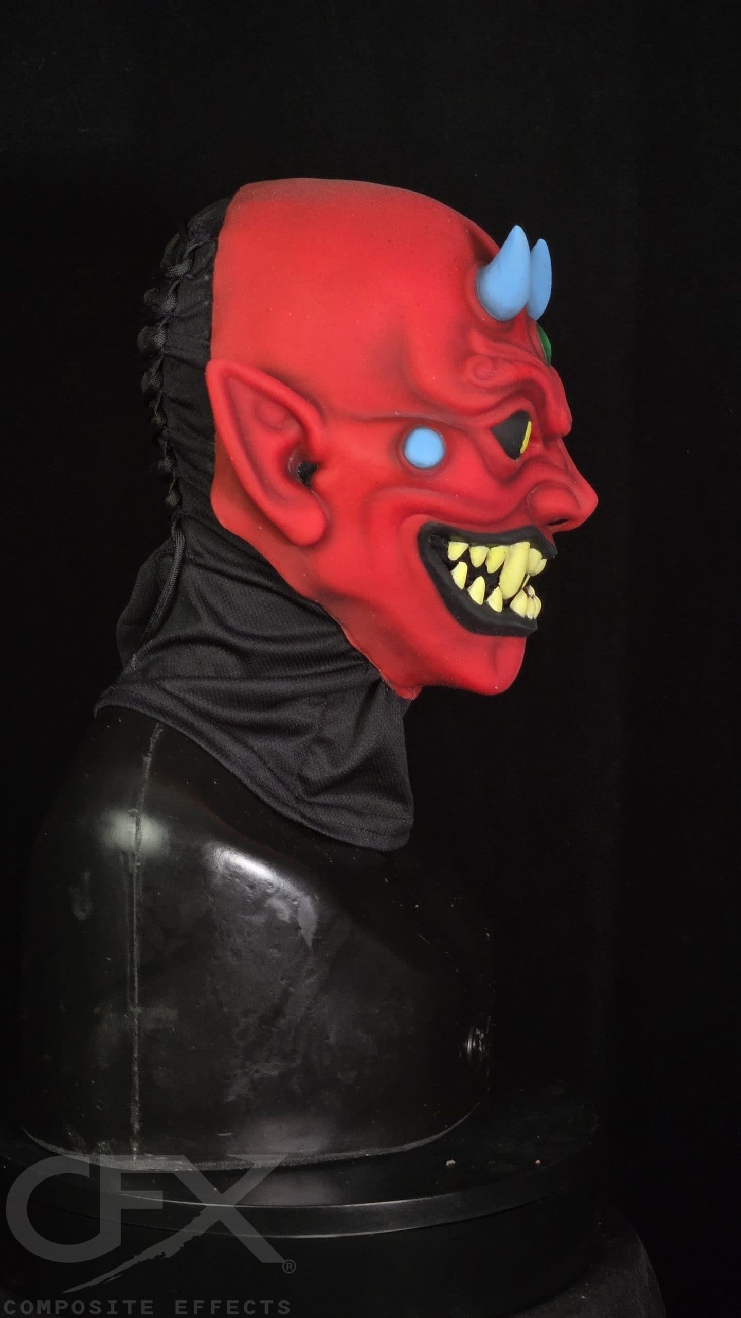 Agma Silicone Mask (Crimson) - thumbnail 4