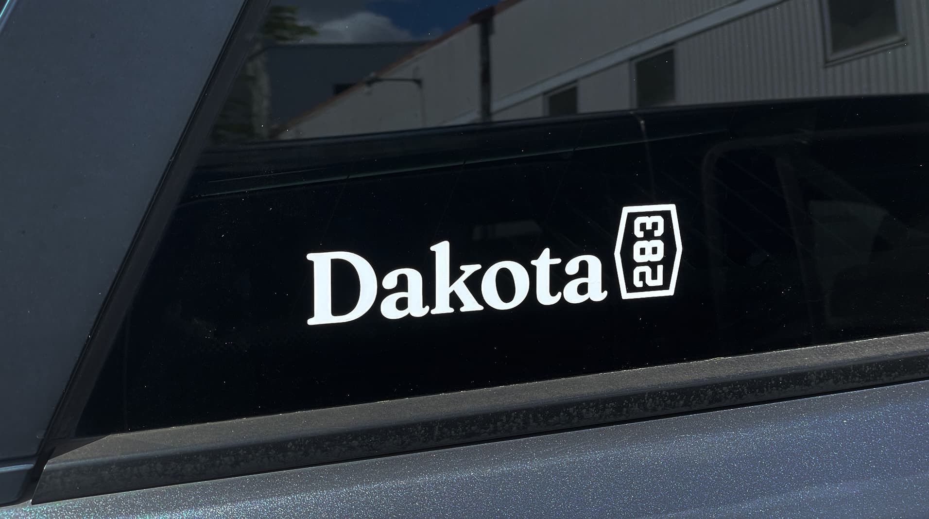 Dakota 283 Vinyl Decal 2-Pack
