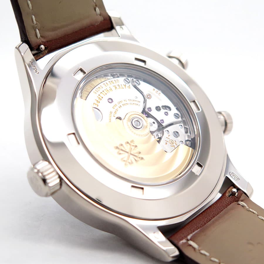 Patek Philippe 5524G Calatrava Pilot Time - thumbnail 4