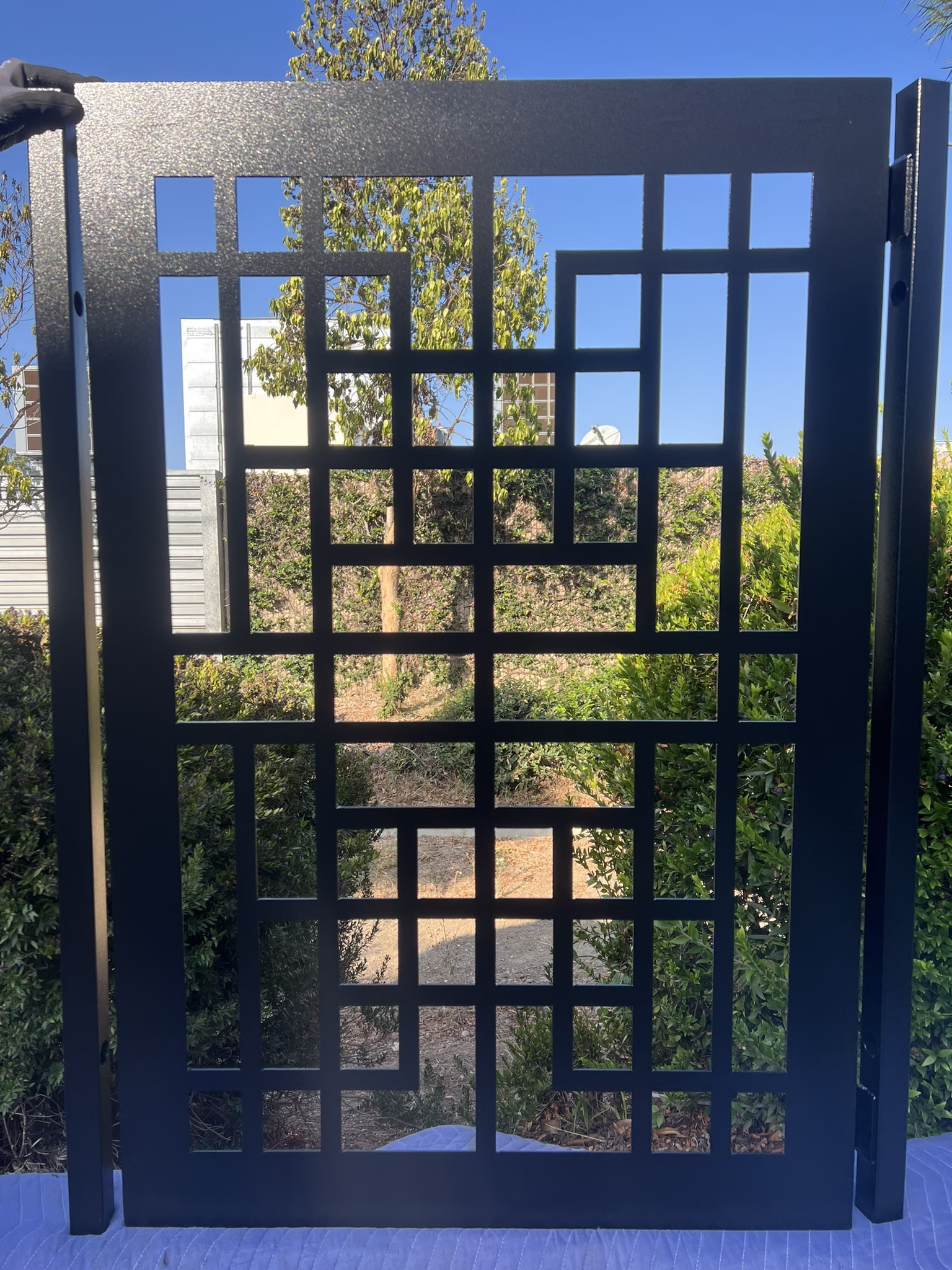 #0915 Custom size| Stylish art design| Pedestrian metal fence| Gate for home security