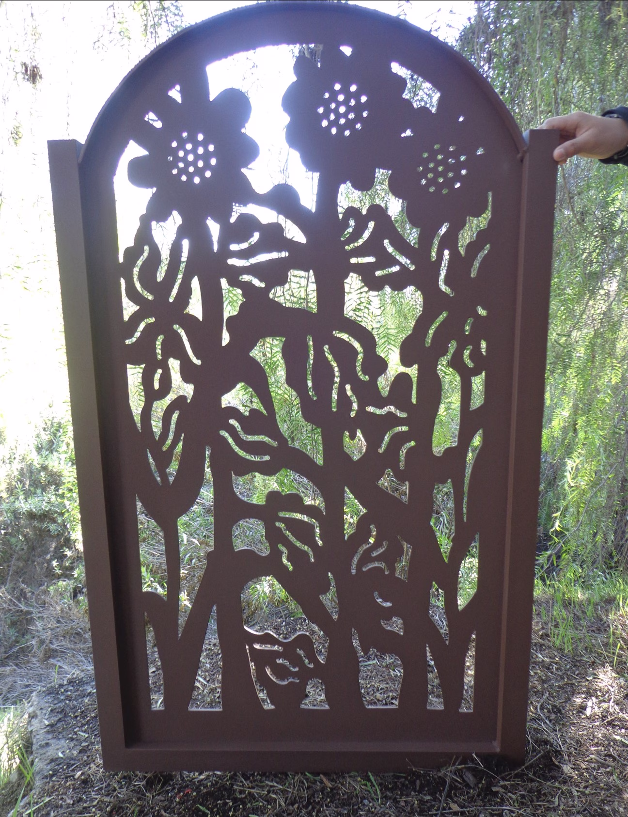 #7019 Sunflower Garden Metal Gate