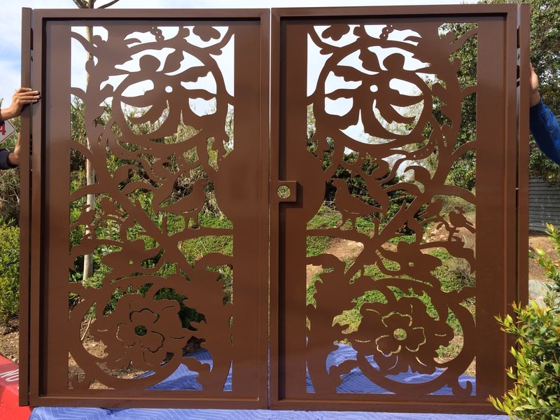 #8888 | Quail Garden Metal Dual Gate