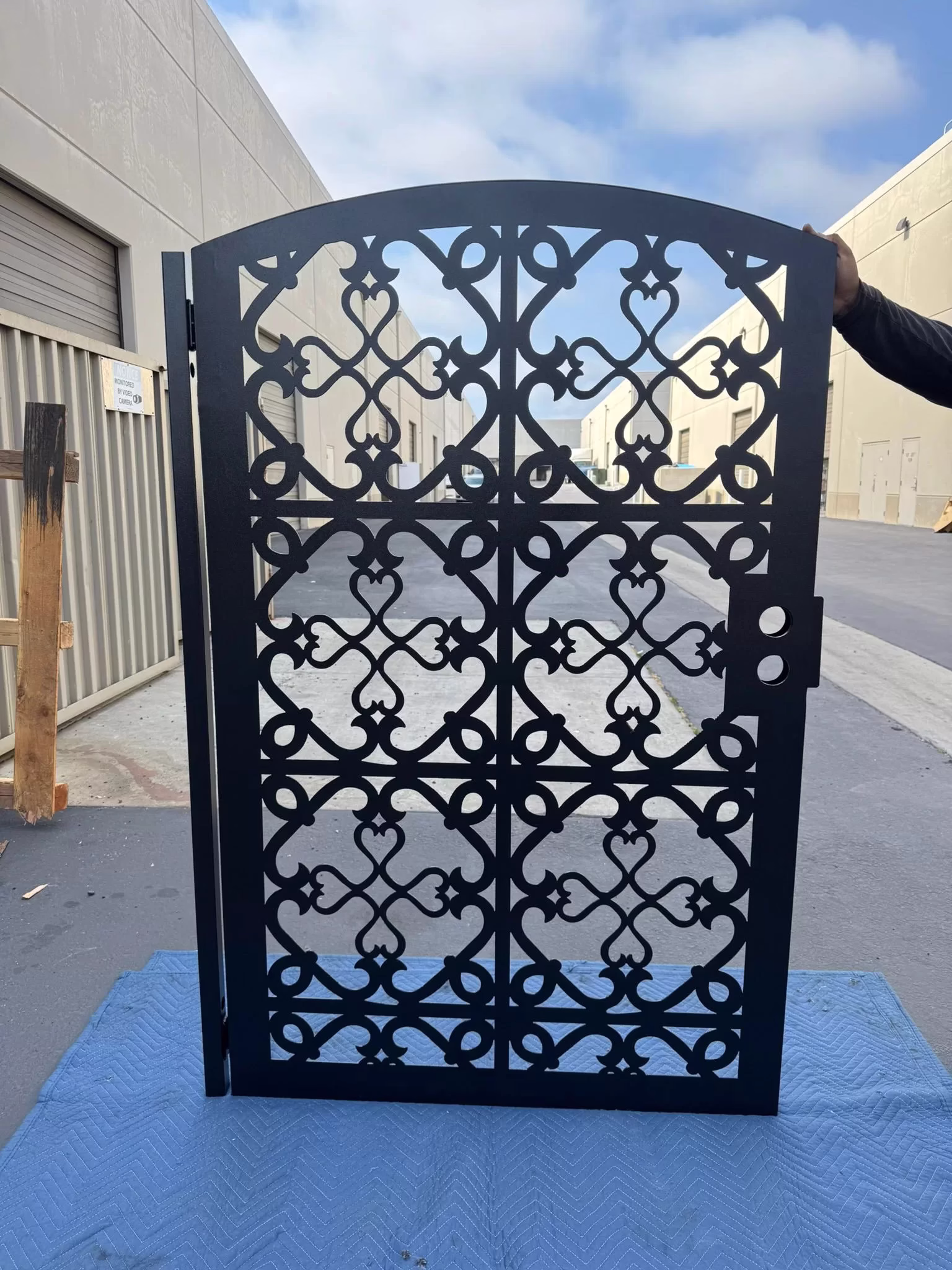 #4481 Auclair Metal Entry Gate