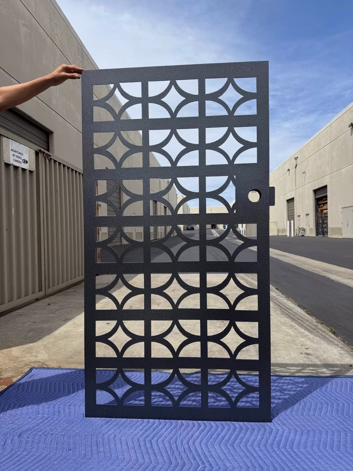 #8260 Gridlock Entry Metal Gate