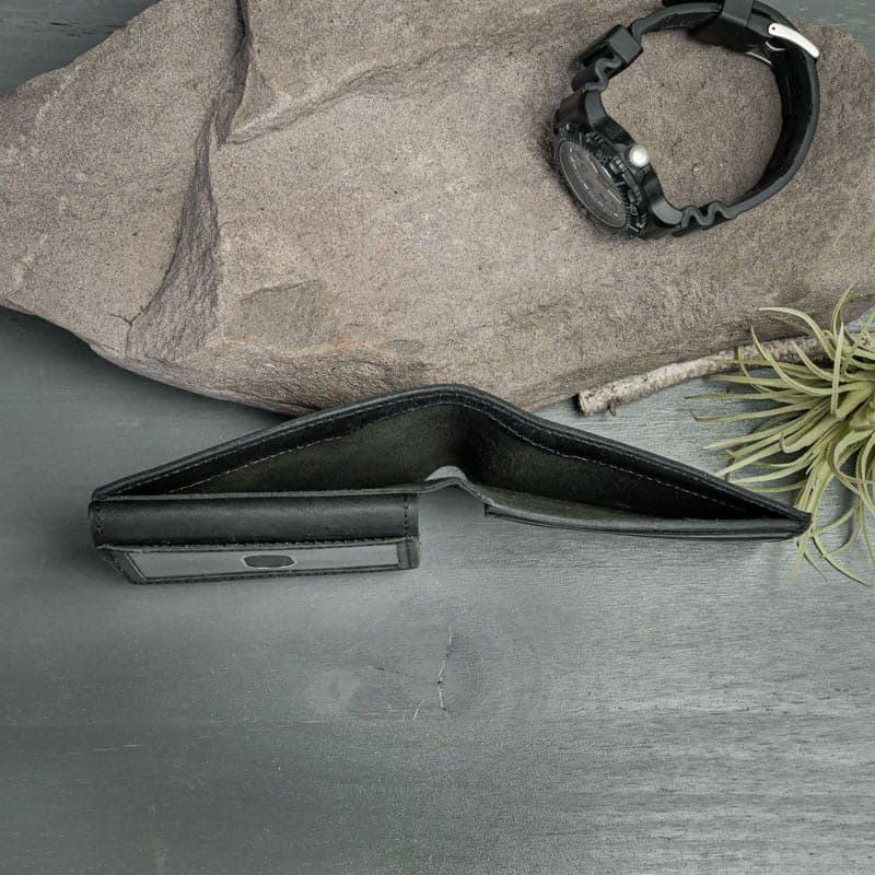 The Bifold Wallet With ID Window <br />Black Bison - thumbnail 5