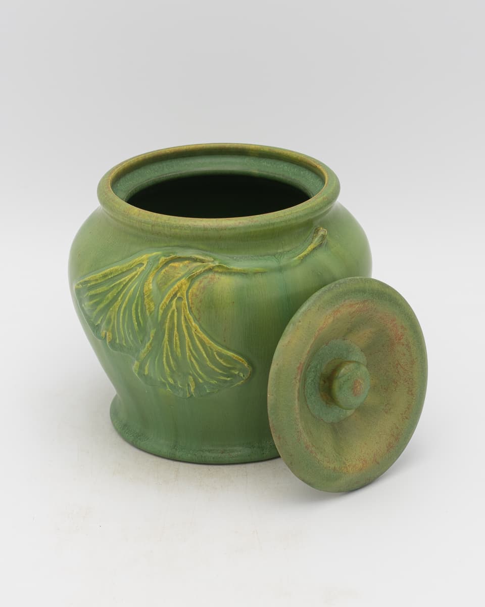 Ginkgo Urn - thumbnail 2
