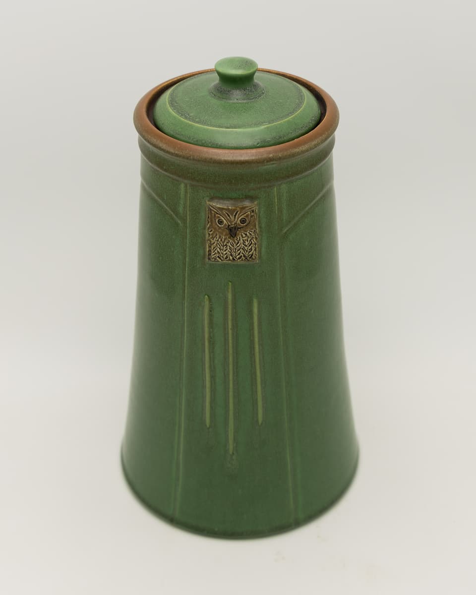 Owl Large Urn Variation - thumbnail 2
