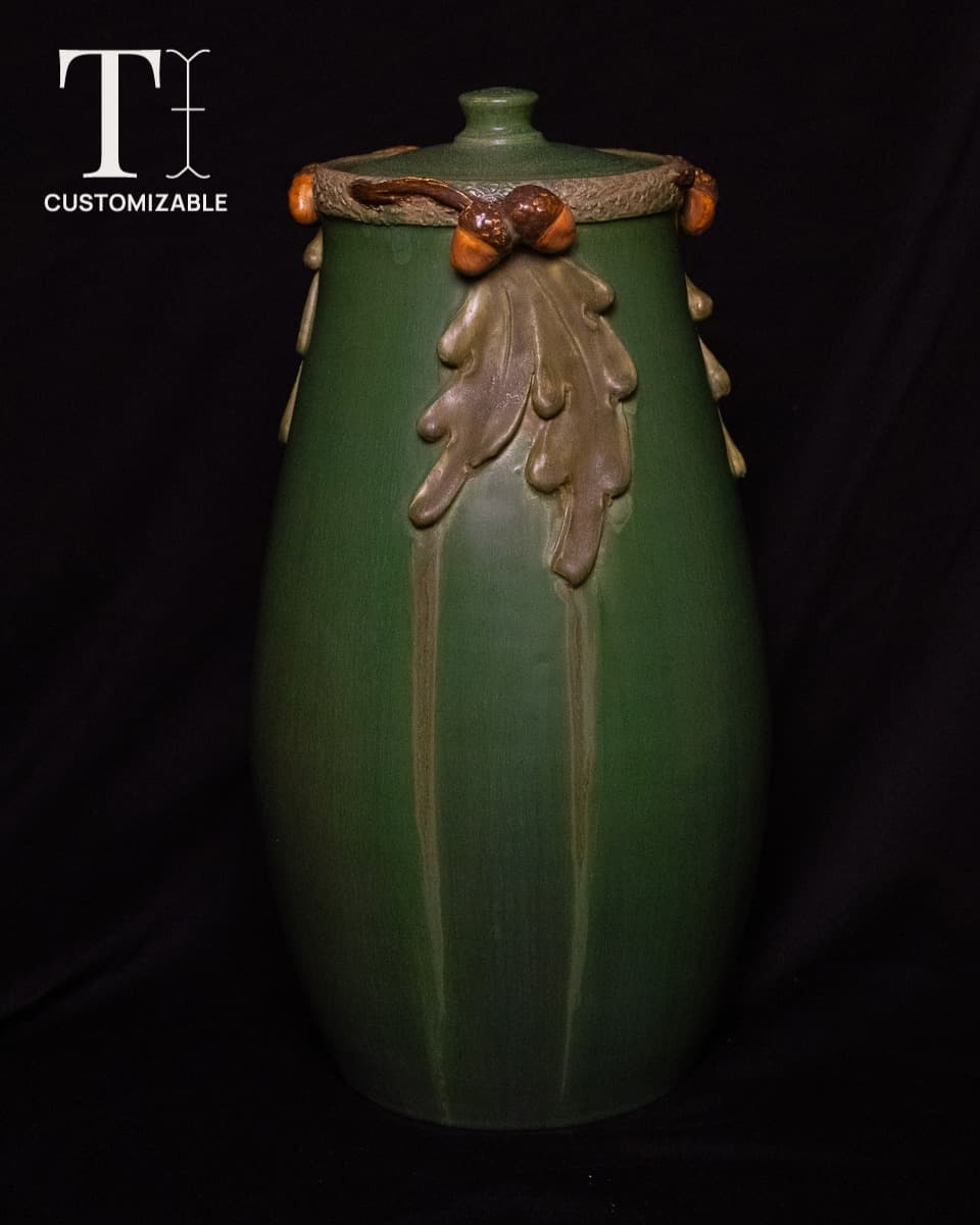 Oak Higher Capacity Lidded Urn