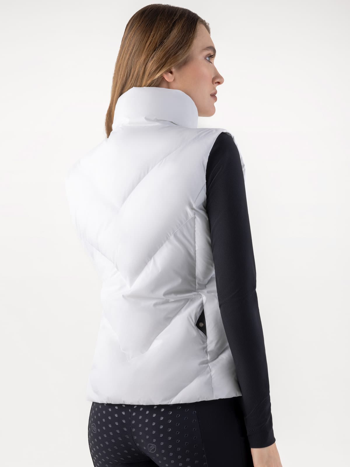 CILET – WOMEN’S VEST - thumbnail 2
