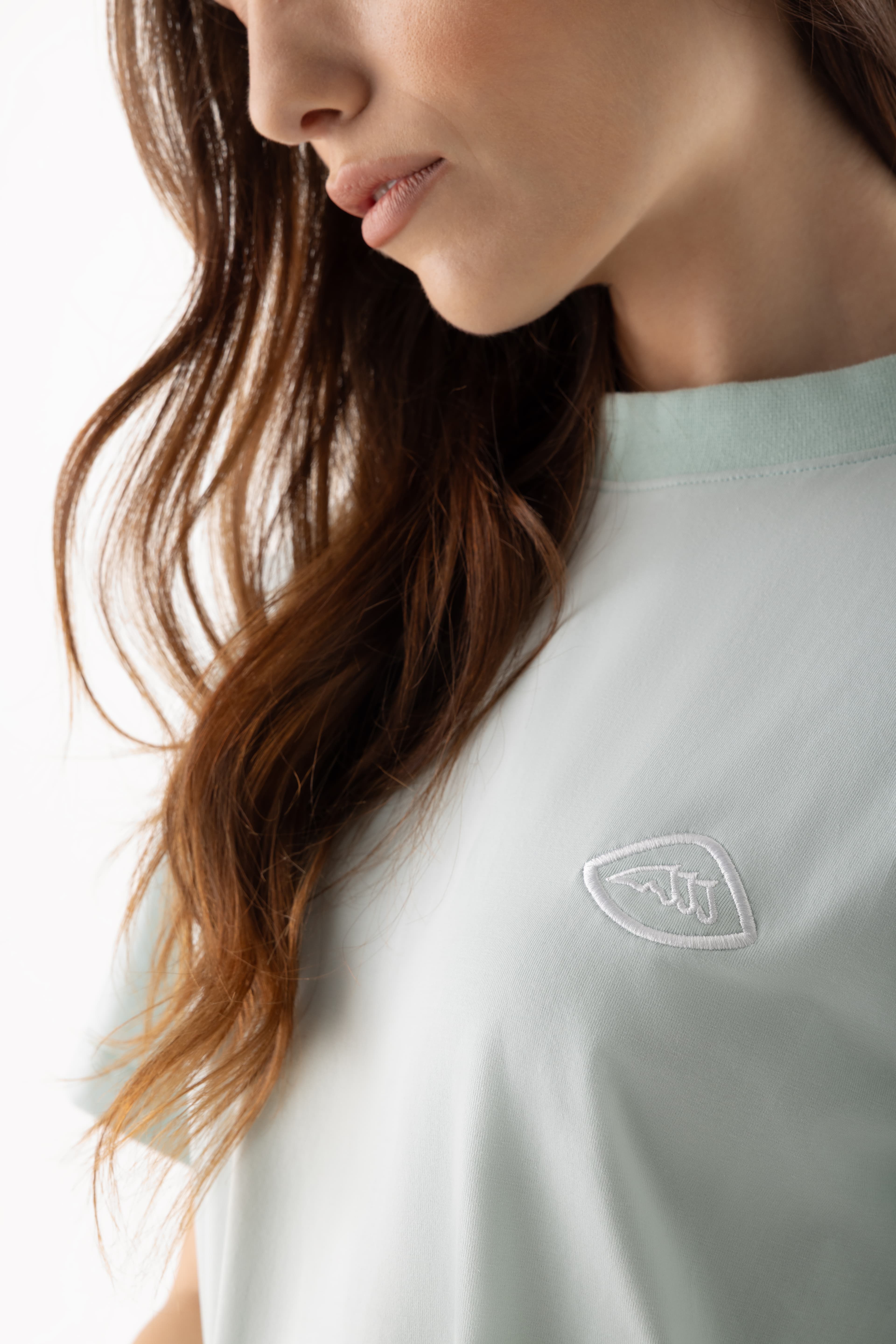 EQCROGO – Women’s Oversized T-Shirt - thumbnail 4