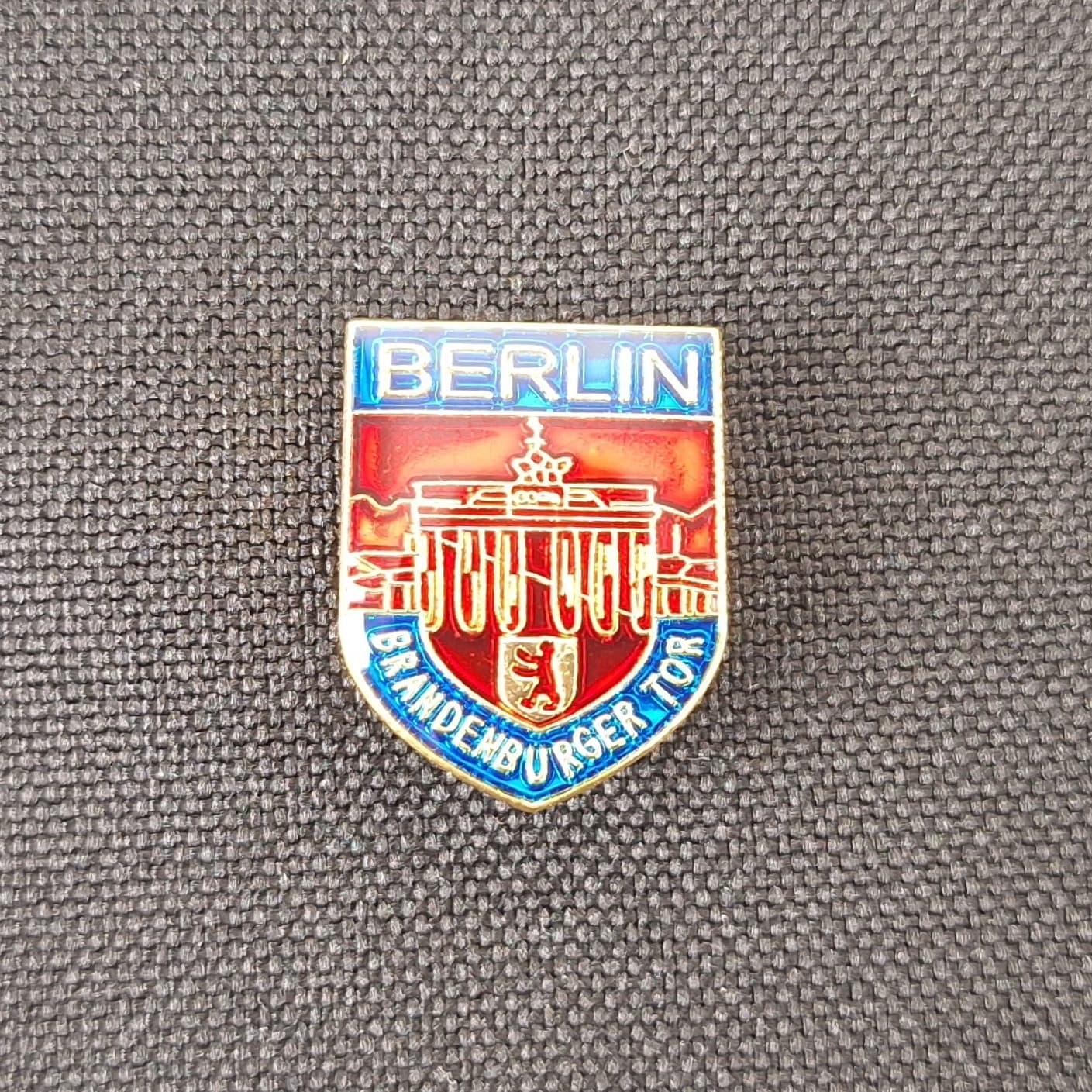 Berlin Shield Hat Pin