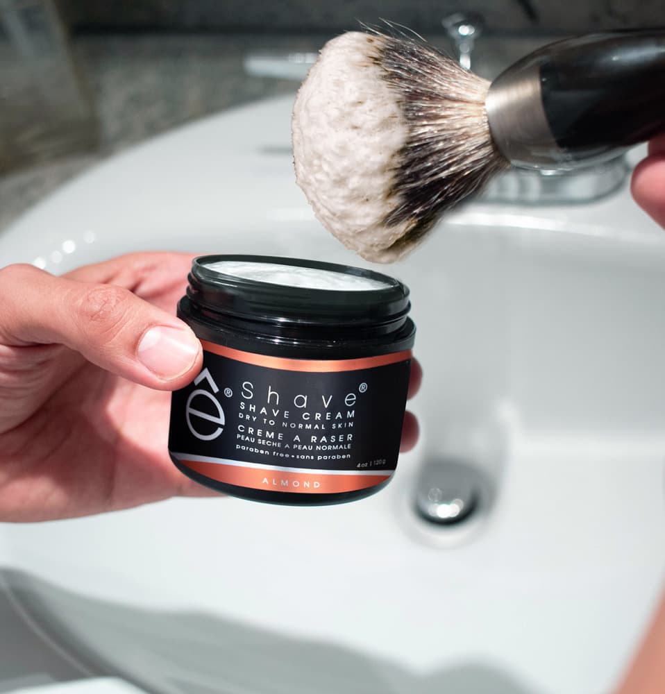 Shaving Cream Almond 4 oz - thumbnail 2
