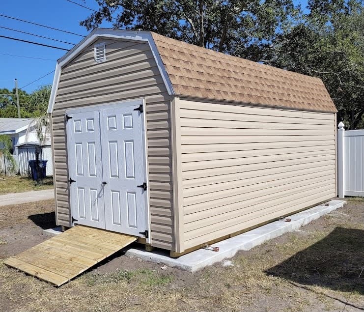 10×18 Estate Barn